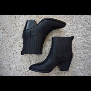 J Crew Women’s 6.5 Chelsea Cowboy Boots